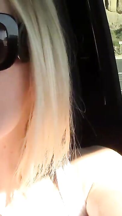 Ju Horny in my car Firstly I wanted to go masturbating on the beach